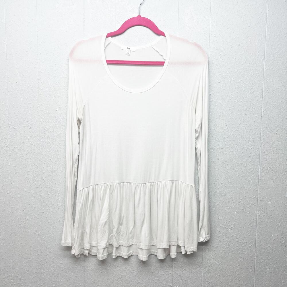 BP. Women's Ruffle Hem/Peplum White Bohemian Beach Top Size Small Long Length